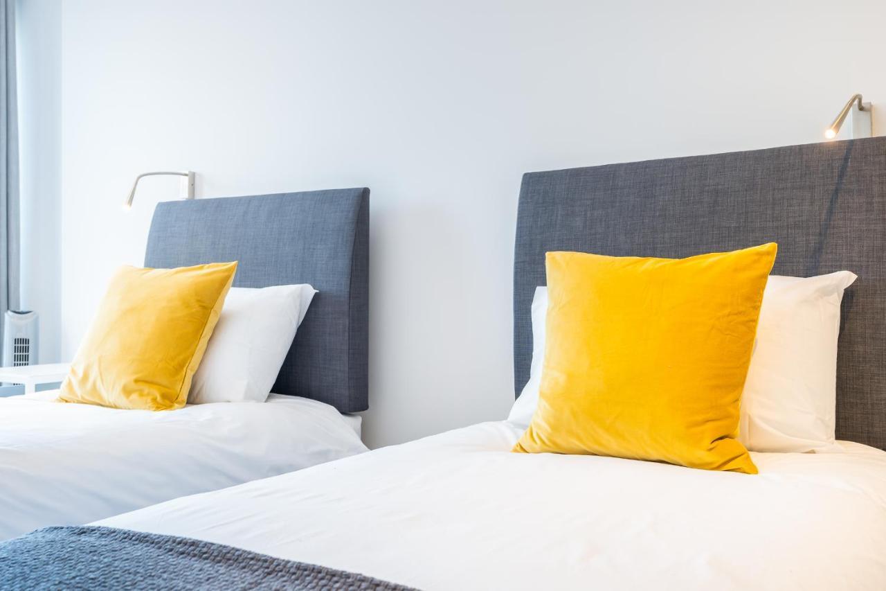 St Albans 2 Bed Luxury City Apartment, 5 Mins Walk To Train & Allocated Parking Extérieur photo
